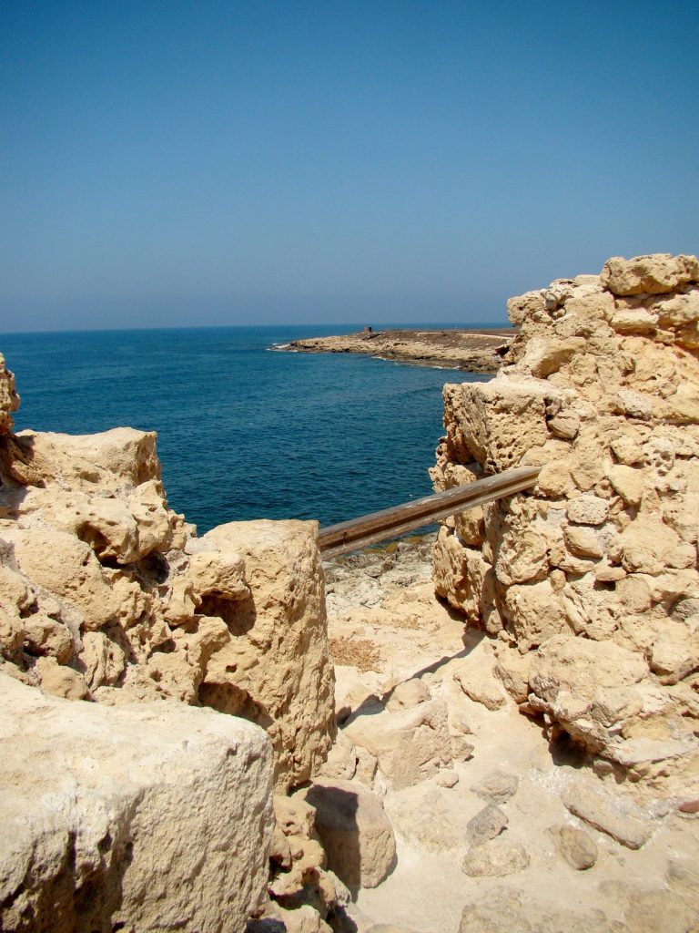 Widok z fortu na Morze Śródziemne
