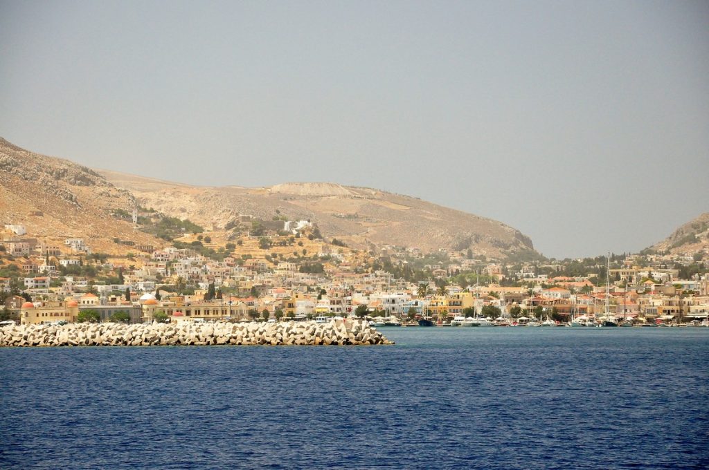 Wpływamy do Portu Kalymnos
